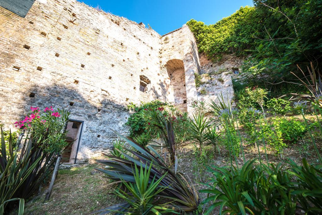 B&B Borgo Marano Cupra Marittima Exterior photo